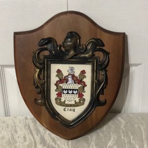 Craig Scottish Family Crest “Vive Deo Et Vives” Wall Mount Wooden and Metal